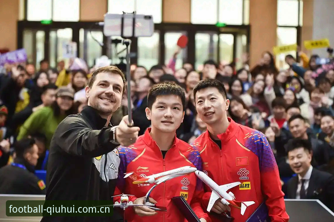 十五年老球迷手记：卡纳莱斯回家那天，我在球会体育看哭了的三个瞬间